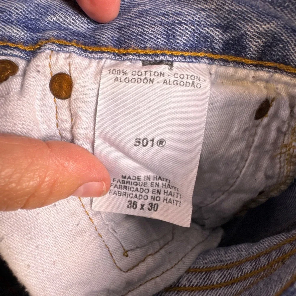 Levis 501 Original Fit Mens Blue Denim Straight Leg Button Fly Jeans 36x30